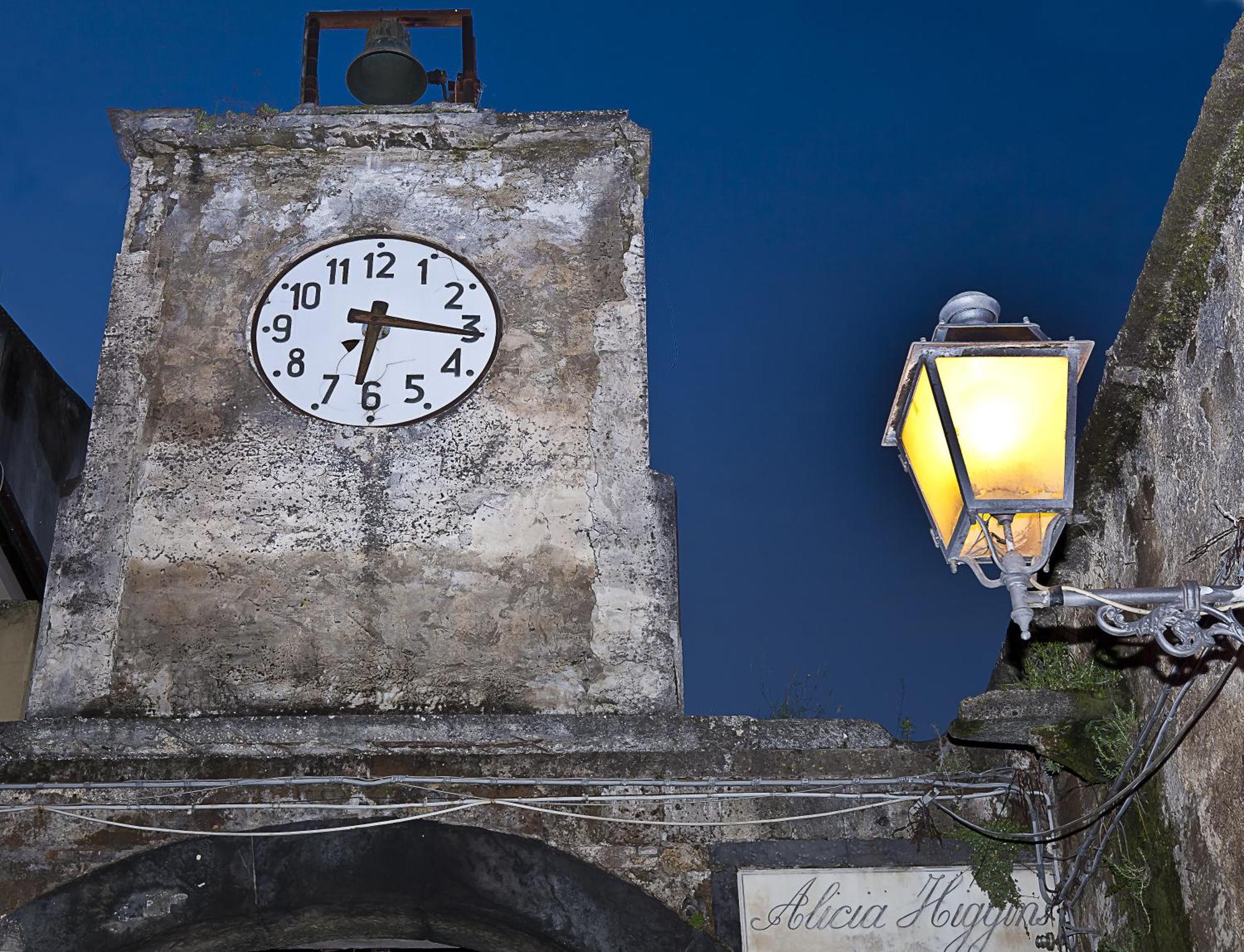 Castello Di Casapozzano Bed & Breakfast Aversa Exterior photo